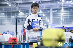 <b>扎进垂类“蓝海”做</b> 